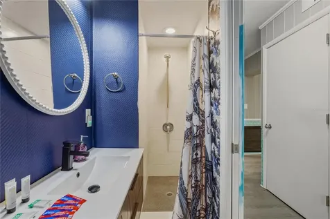 6550 Sabal Drive Sarasota FL 34242