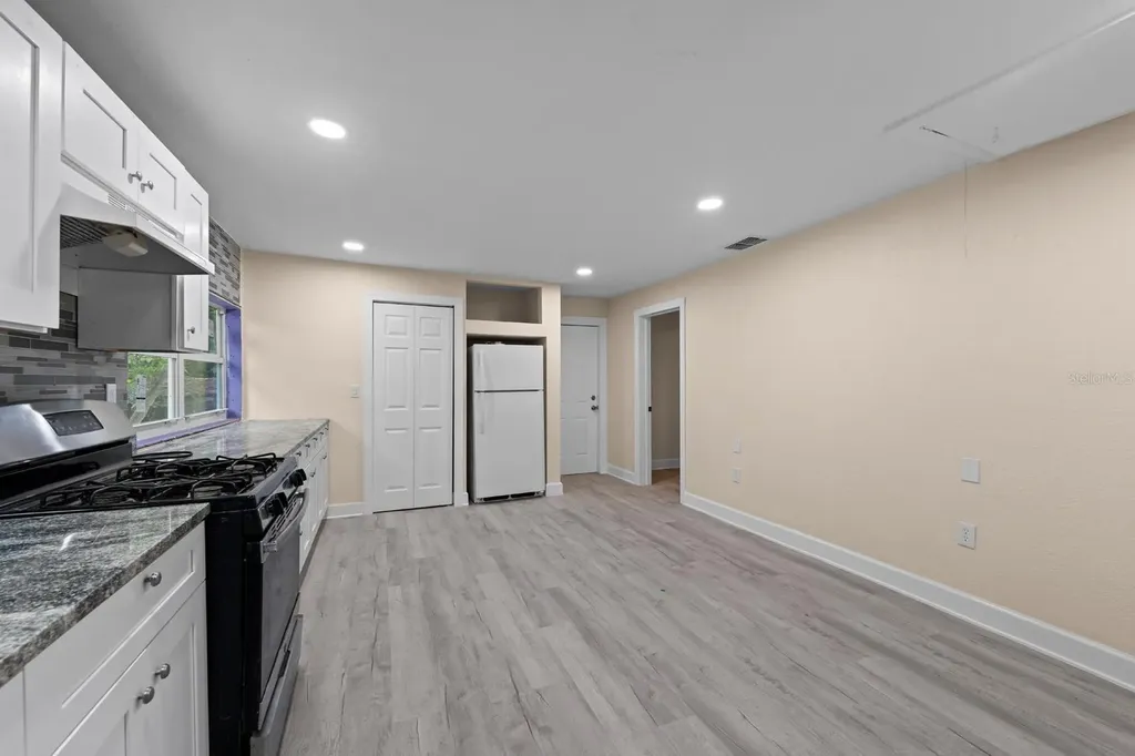 2825 N Taliaferro Avenue Tampa FL 33602