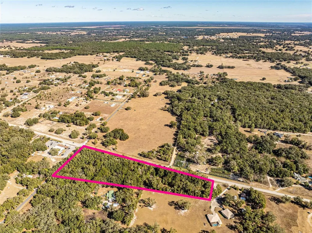 000 S Highway 25 Weirsdale FL 32195
