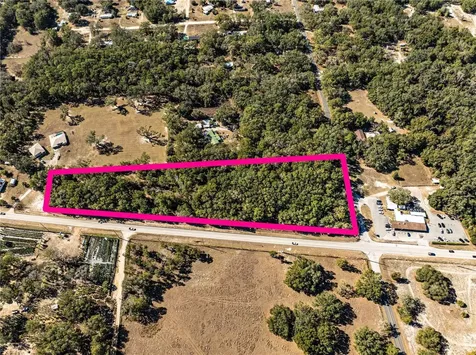 000 S Highway 25 Weirsdale FL 32195