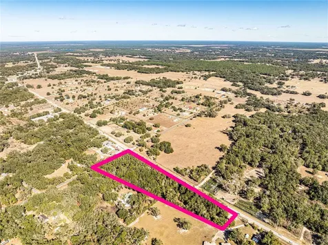000 S Highway 25 Weirsdale FL 32195