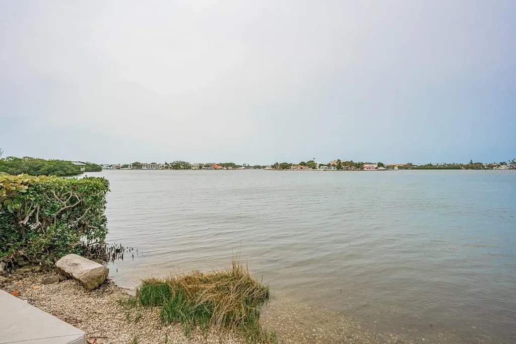 12760 Indian Rocks Road Largo FL 33774