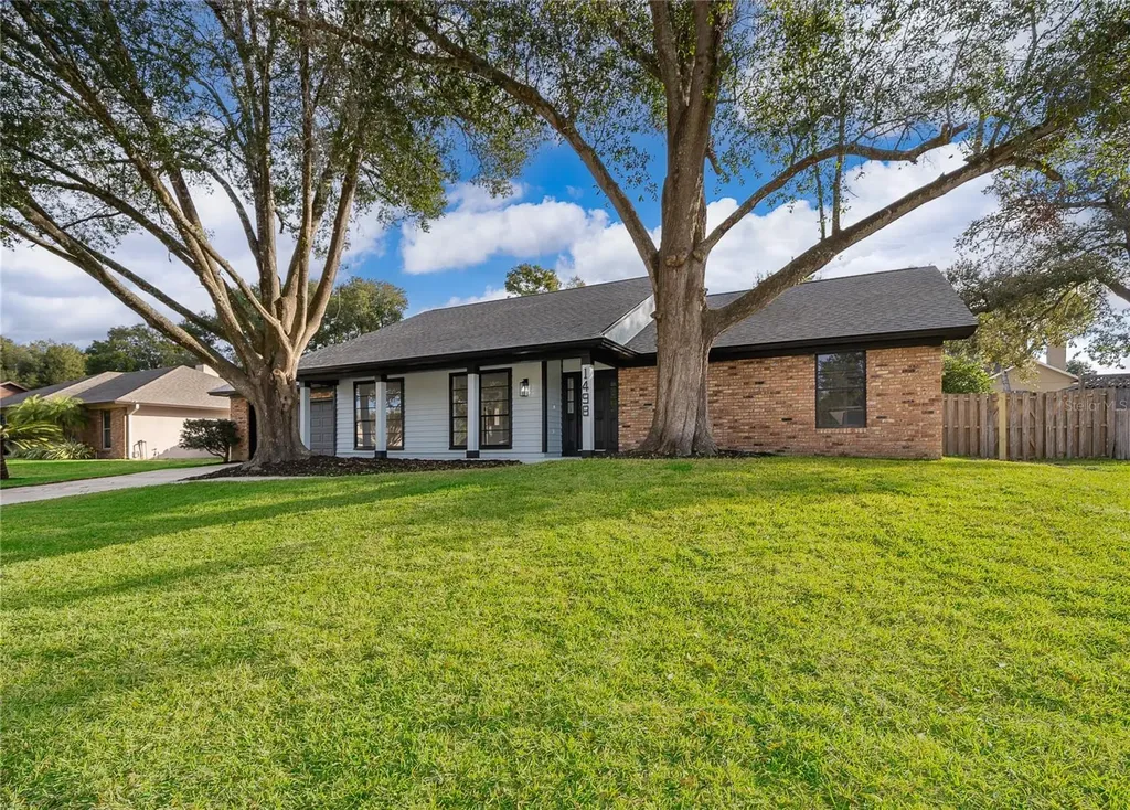 1498 Grace Lake Circle Longwood FL 32750