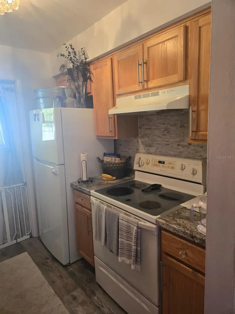 2 Fawn Lane Palm Coast FL 32137