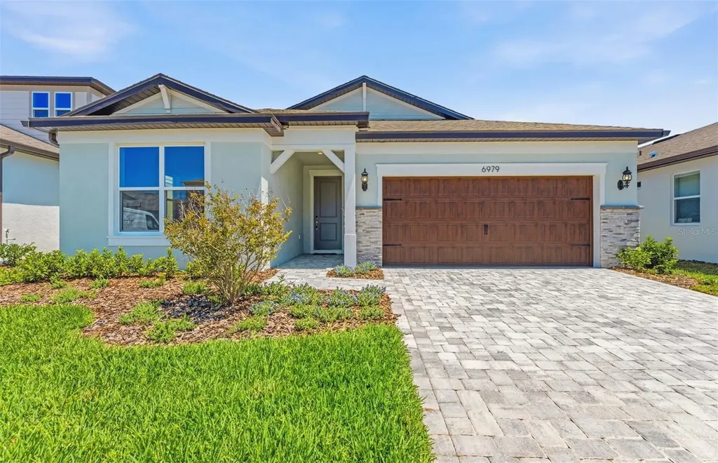 6979 Depue Drive Wesley Chapel FL 33545