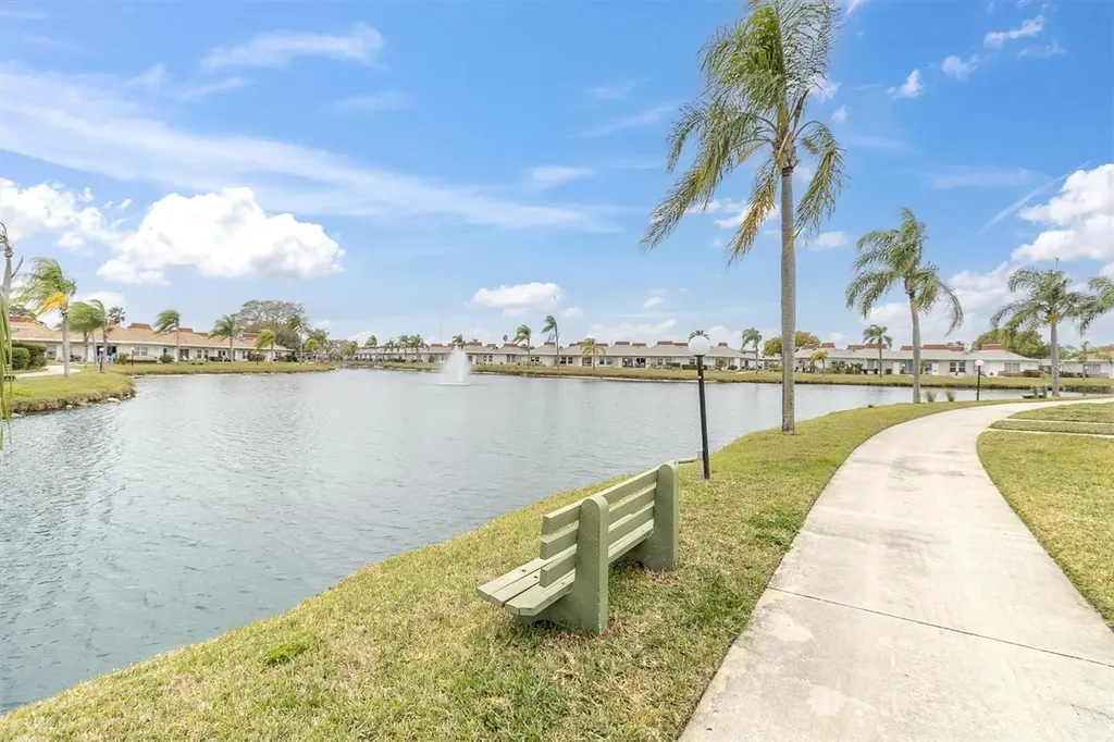 4352 Tahitian Gardens Circle Holiday FL 34691