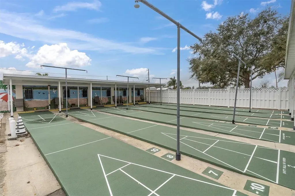 4352 Tahitian Gardens Circle Holiday FL 34691