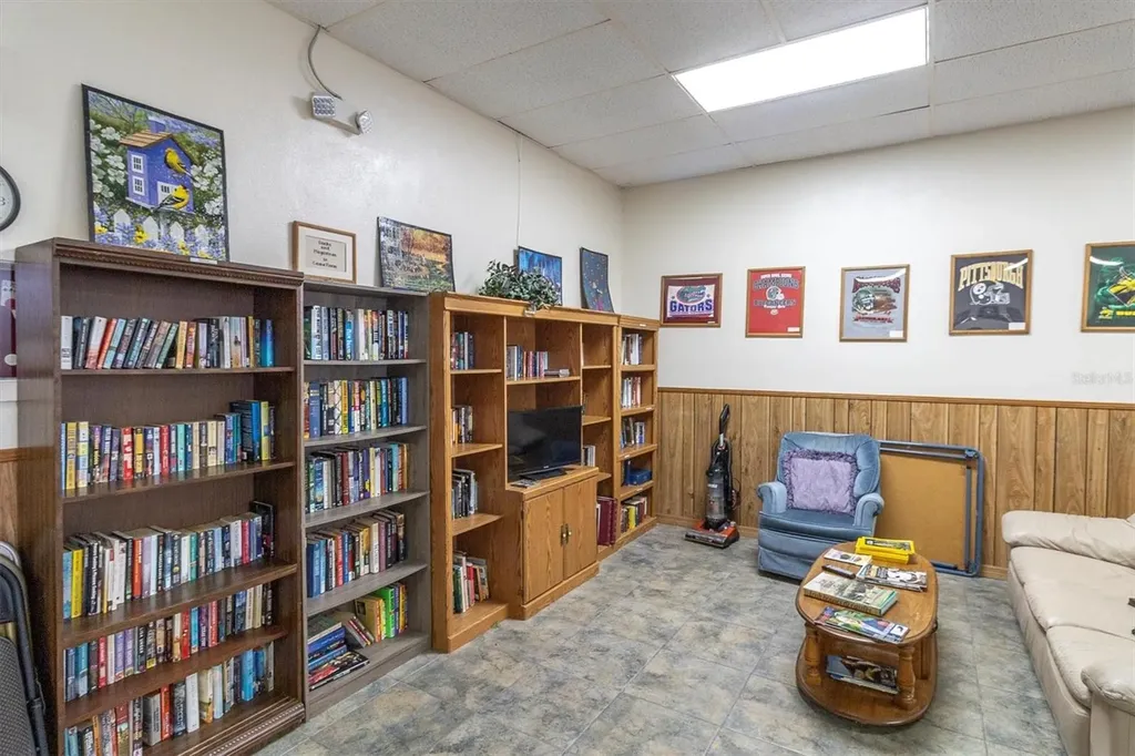 4352 Tahitian Gardens Circle Holiday FL 34691