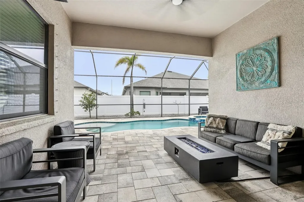 4026 Salida Delsol Drive Sun City Center FL 33573