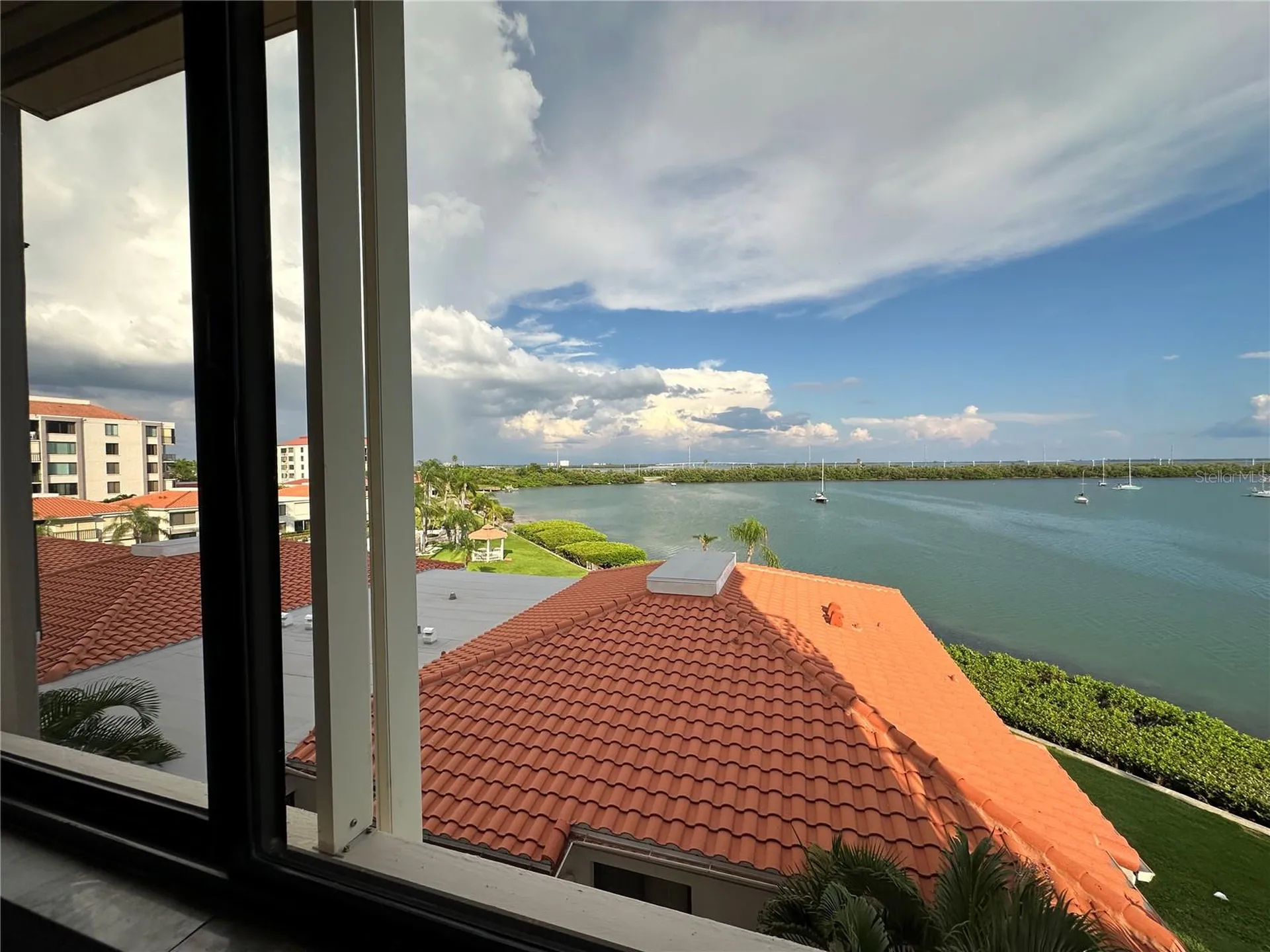 6295 Bahia Del Mar Circle St Petersburg FL 33715