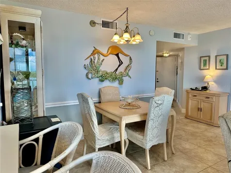 6295 Bahia Del Mar Circle St Petersburg FL 33715