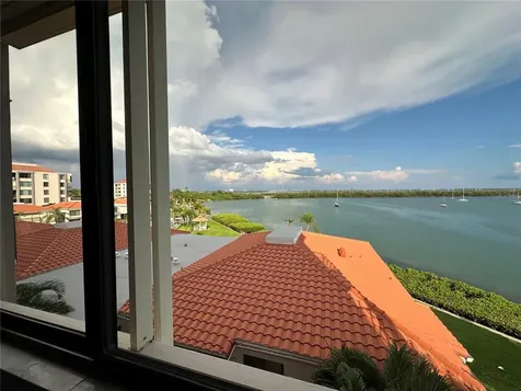 6295 Bahia Del Mar Circle St Petersburg FL 33715