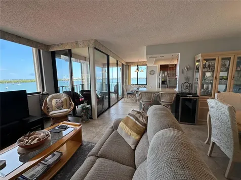 6295 Bahia Del Mar Circle St Petersburg FL 33715
