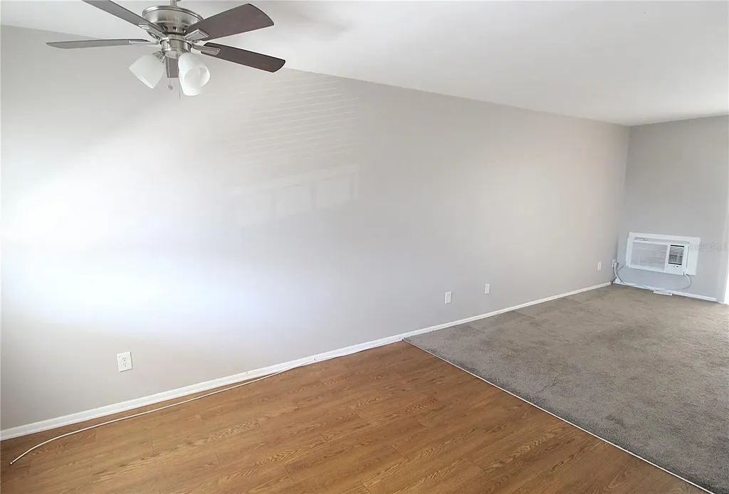 3001 Bee Ridge Road Sarasota FL 34239