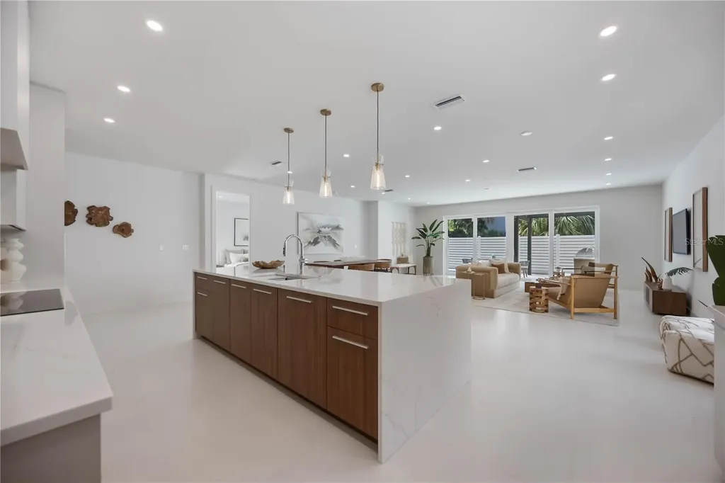 2596 Floyd Street Sarasota FL 34239