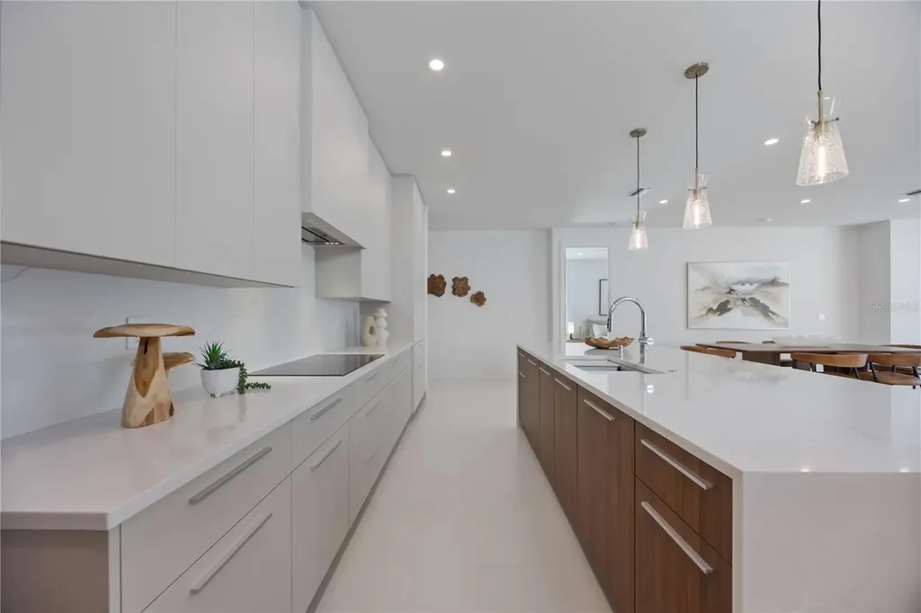 2596 Floyd Street Sarasota FL 34239