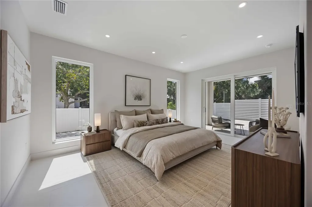 2596 Floyd Street Sarasota FL 34239