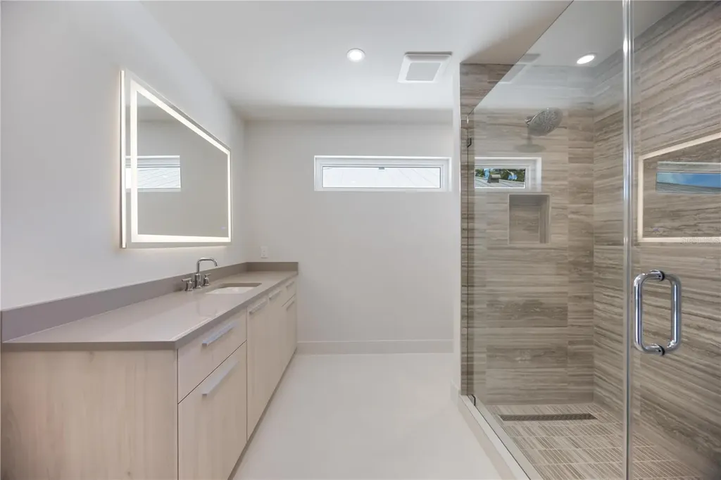 2596 Floyd Street Sarasota FL 34239