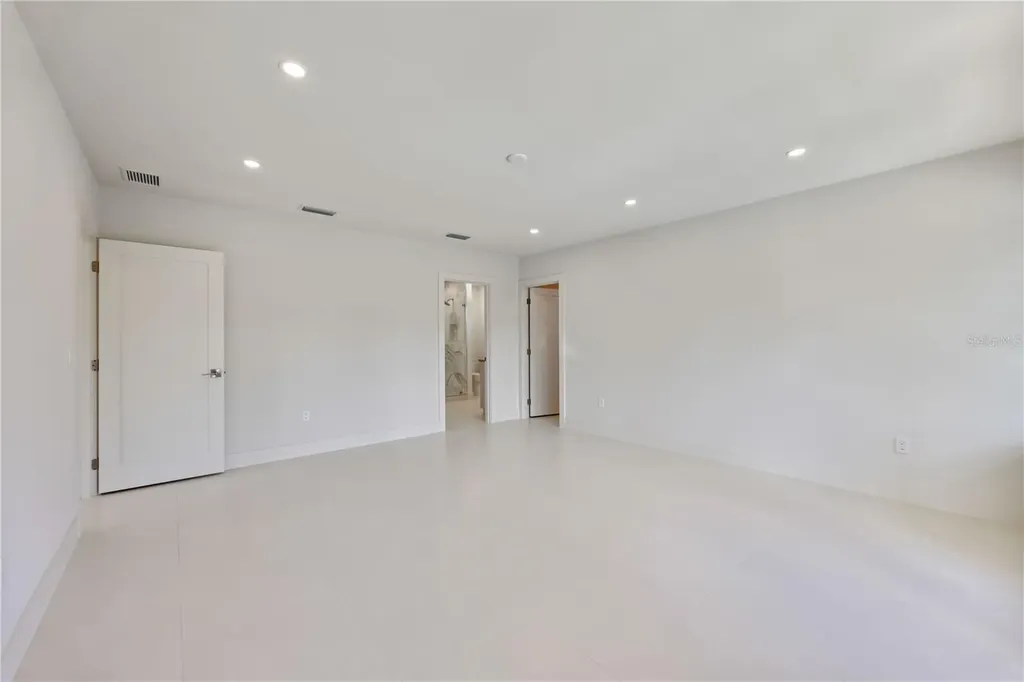 2596 Floyd Street Sarasota FL 34239