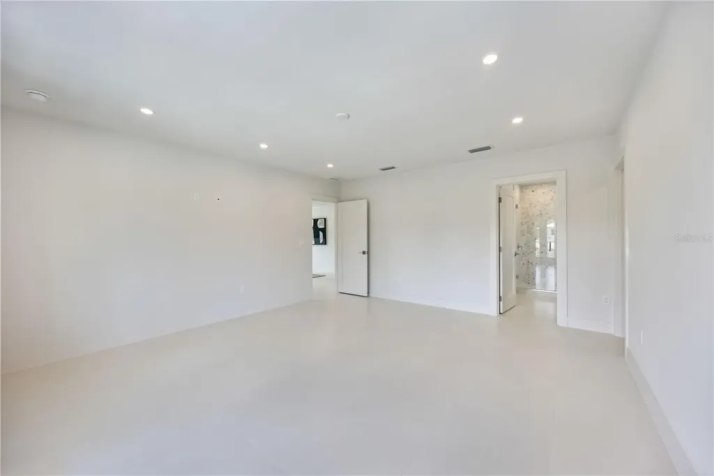 2596 Floyd Street Sarasota FL 34239