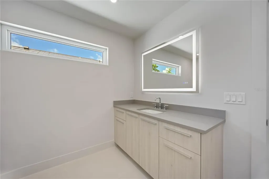2596 Floyd Street Sarasota FL 34239