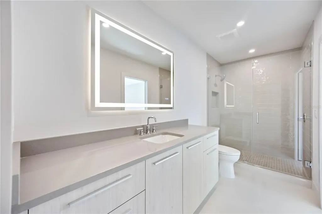 2596 Floyd Street Sarasota FL 34239