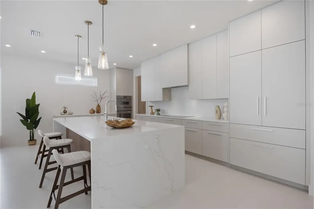 2596 Floyd Street Sarasota FL 34239