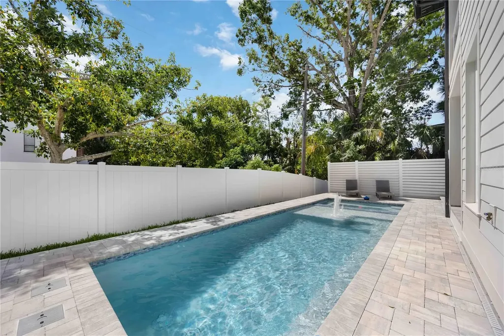 2596 Floyd Street Sarasota FL 34239