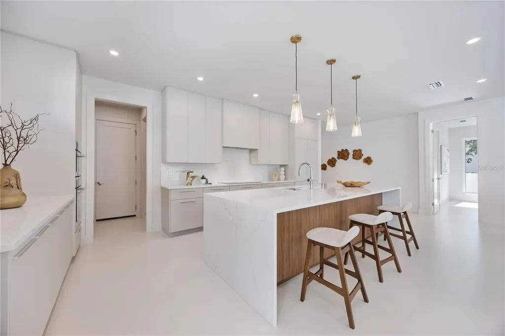 2596 Floyd Street Sarasota FL 34239