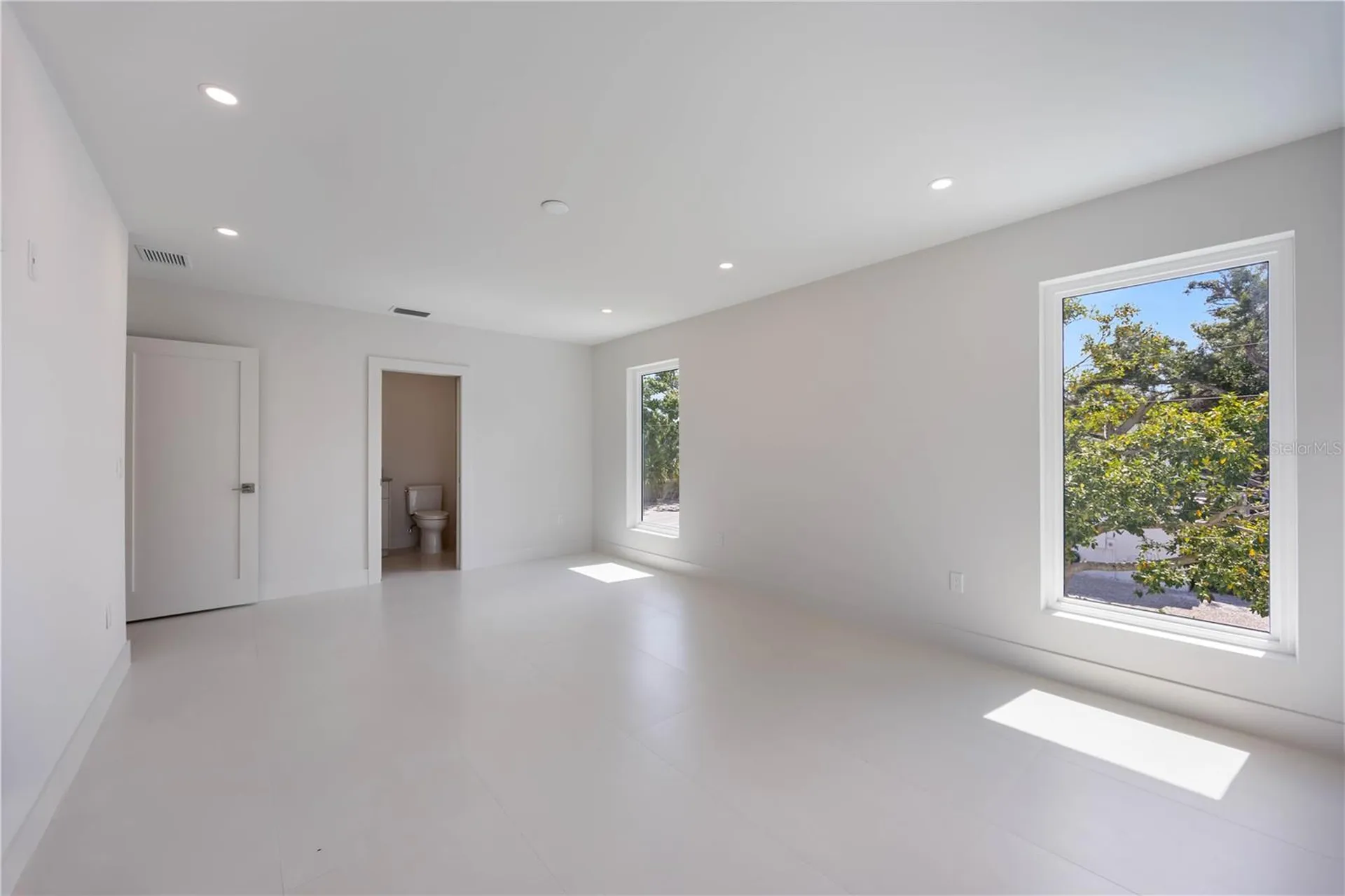 2596 Floyd Street Sarasota FL 34239