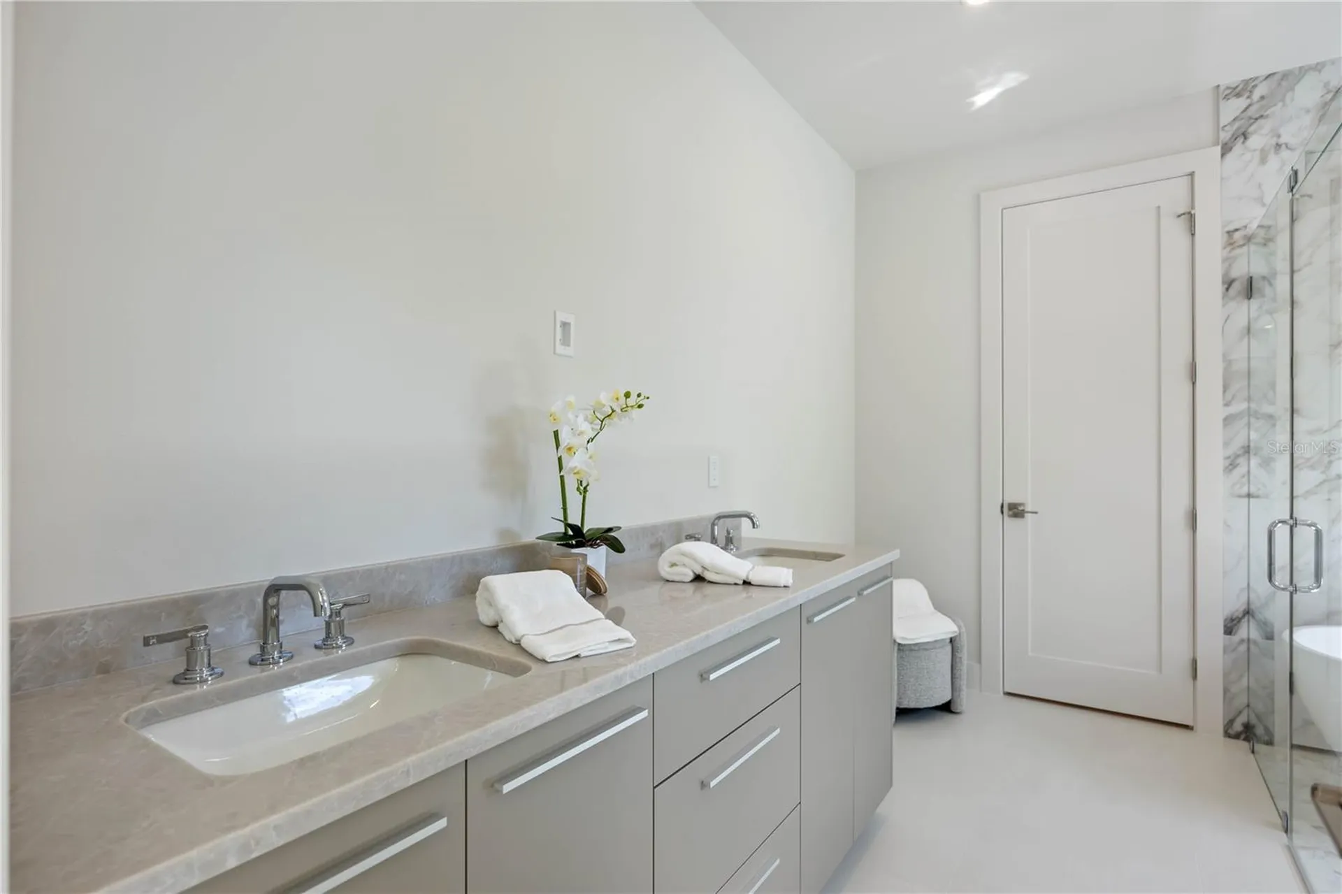 2596 Floyd Street Sarasota FL 34239