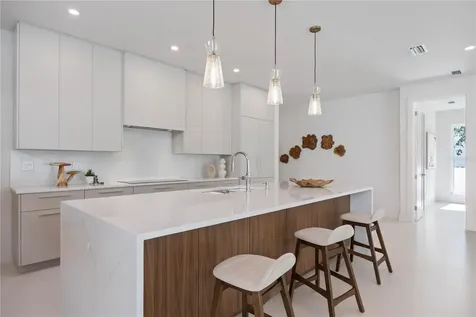 2596 Floyd Street Sarasota FL 34239