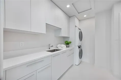 2596 Floyd Street Sarasota FL 34239