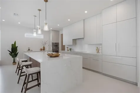2596 Floyd Street Sarasota FL 34239