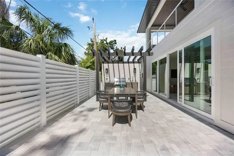 2596 Floyd Street Sarasota FL 34239