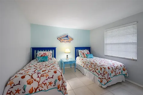 120 Maple Avenue Anna Maria FL 34216