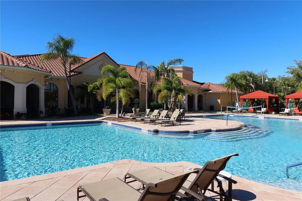 2746 Via Tivoli Clearwater FL 33764