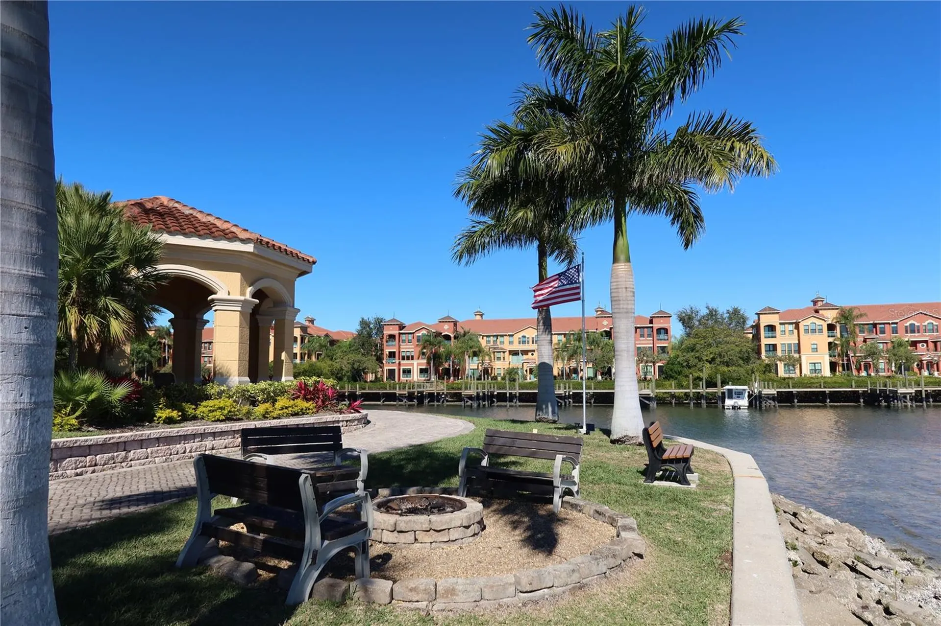 2746 Via Tivoli Clearwater FL 33764