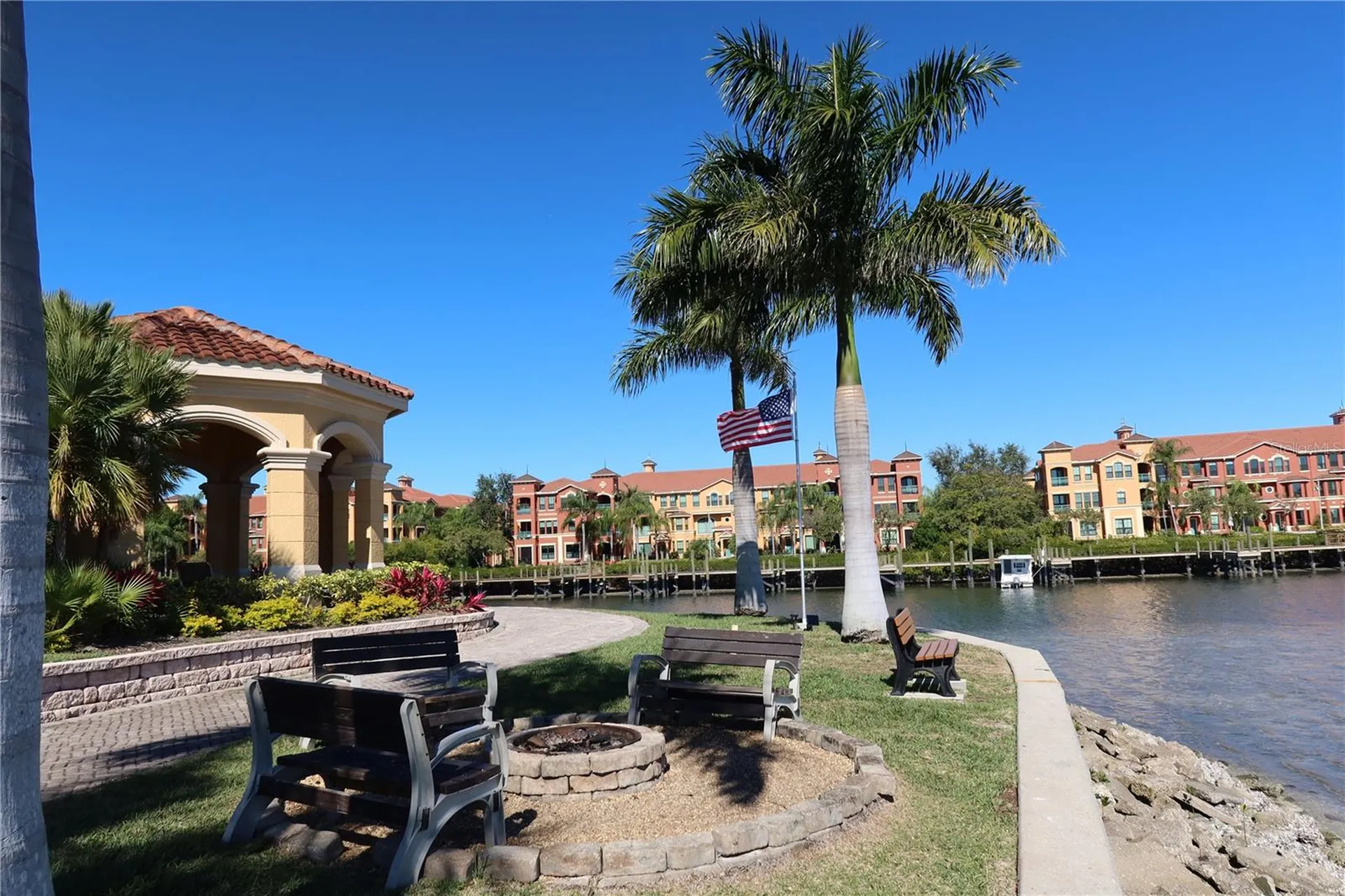 2746 Via Tivoli Clearwater FL 33764
