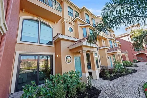2746 Via Tivoli Clearwater FL 33764