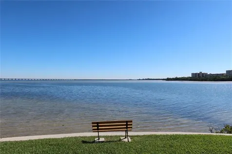 2746 Via Tivoli Clearwater FL 33764