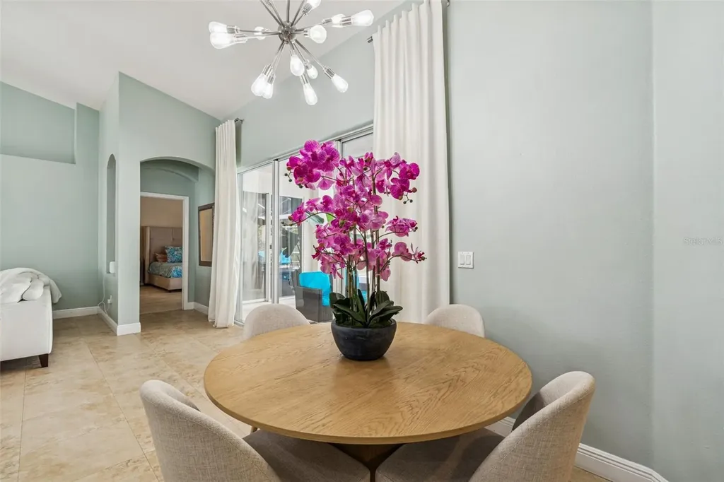 10122 Whisper Pointe Drive Tampa FL 33647