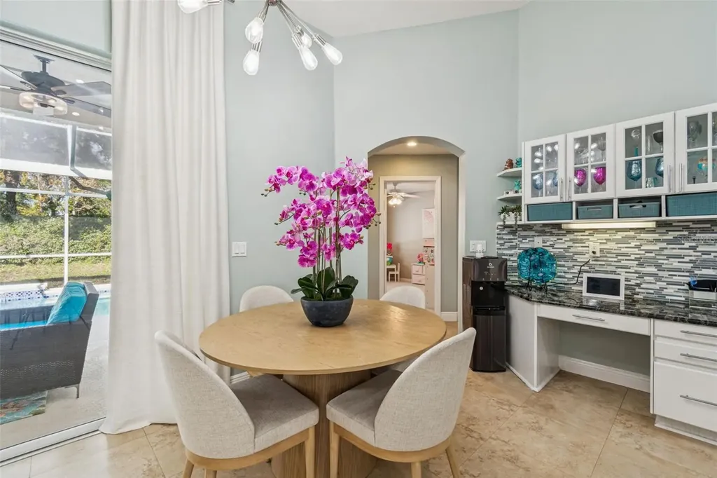 10122 Whisper Pointe Drive Tampa FL 33647