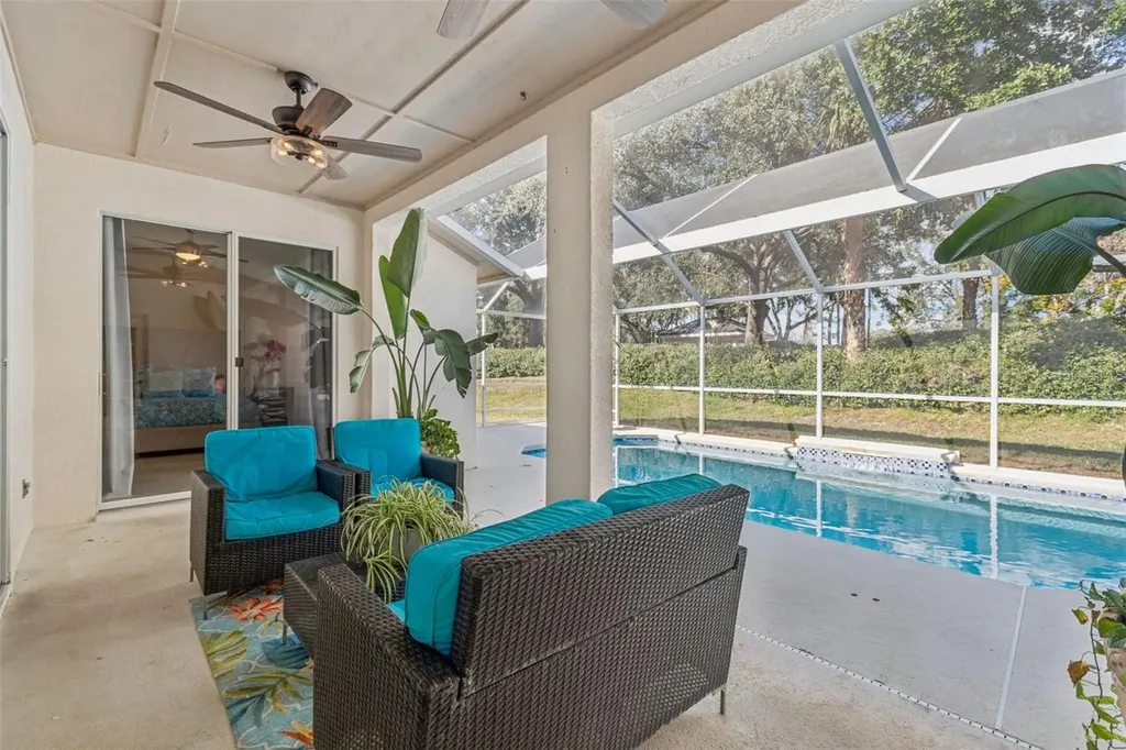 10122 Whisper Pointe Drive Tampa FL 33647