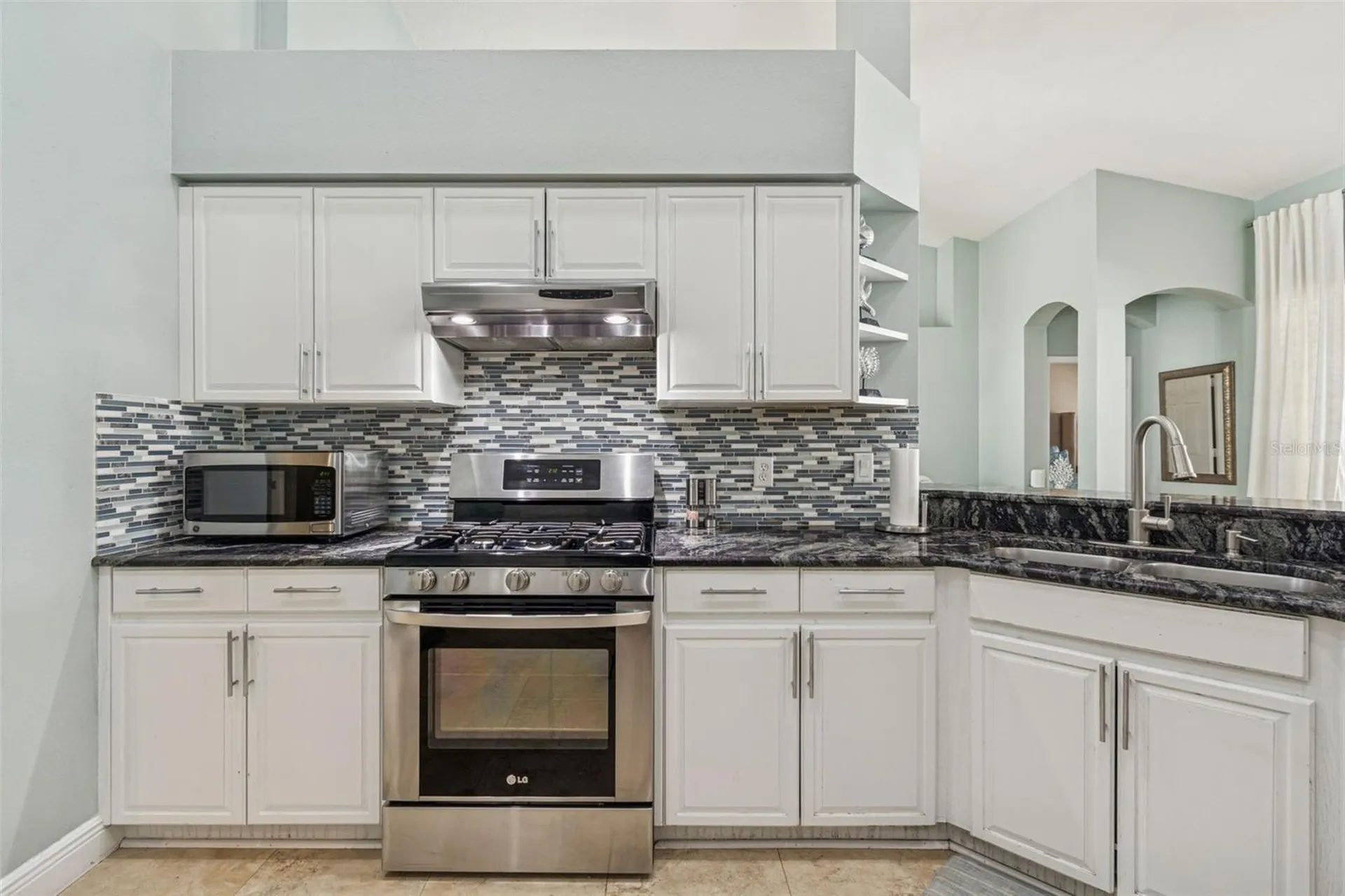 10122 Whisper Pointe Drive Tampa FL 33647