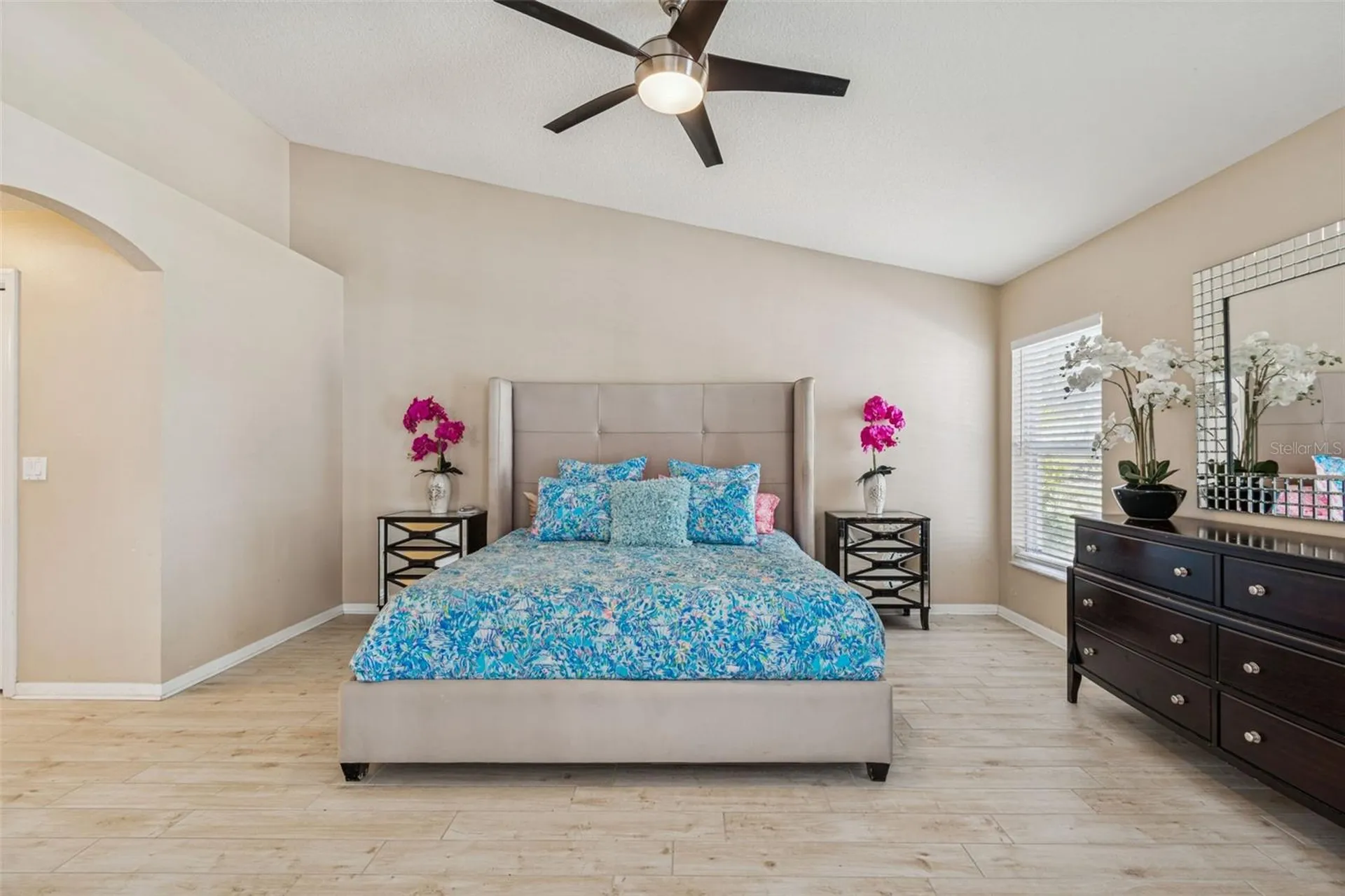 10122 Whisper Pointe Drive Tampa FL 33647