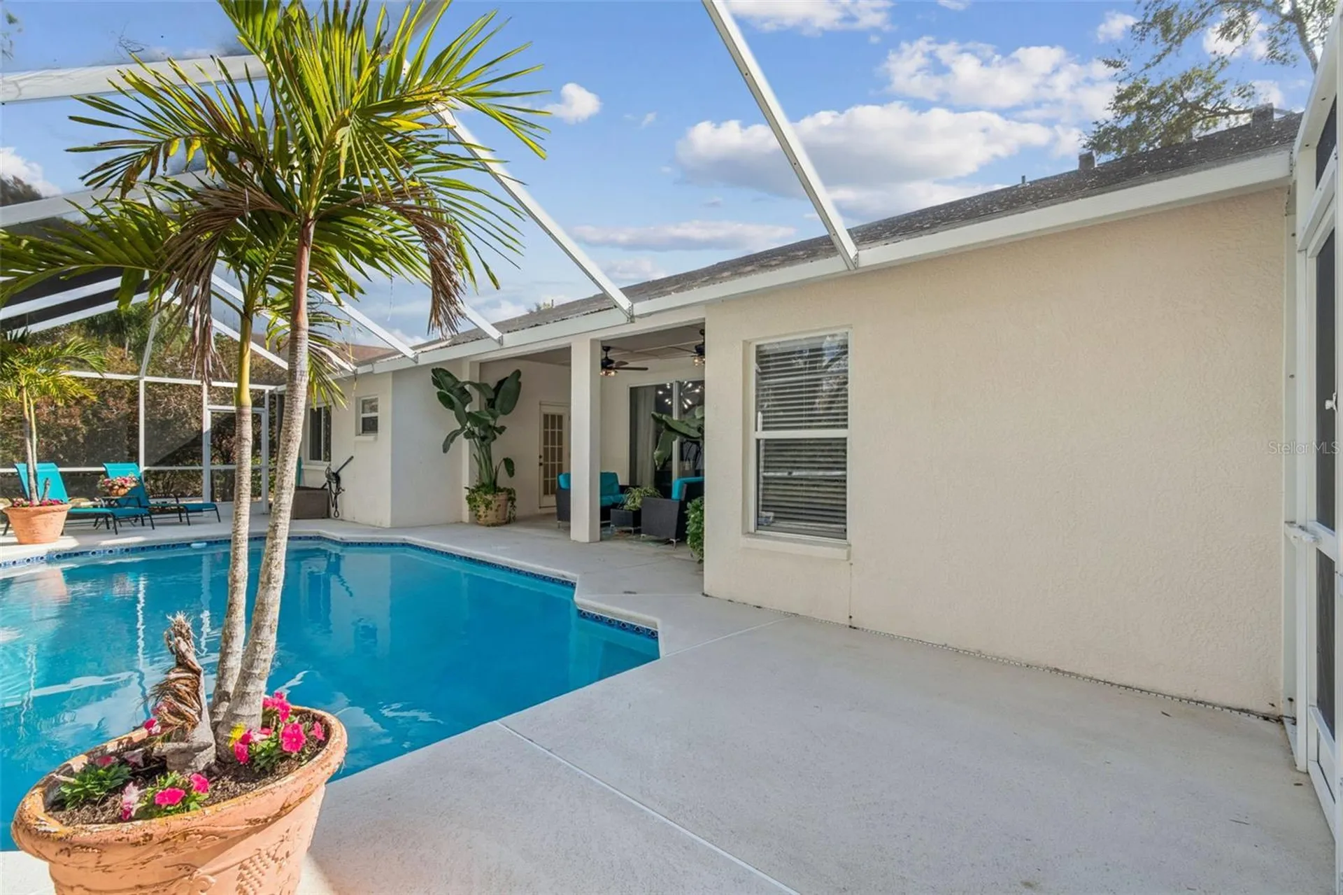 10122 Whisper Pointe Drive Tampa FL 33647