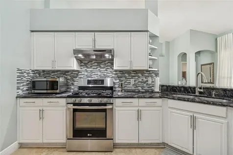 10122 Whisper Pointe Drive Tampa FL 33647