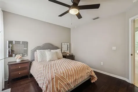 10122 Whisper Pointe Drive Tampa FL 33647