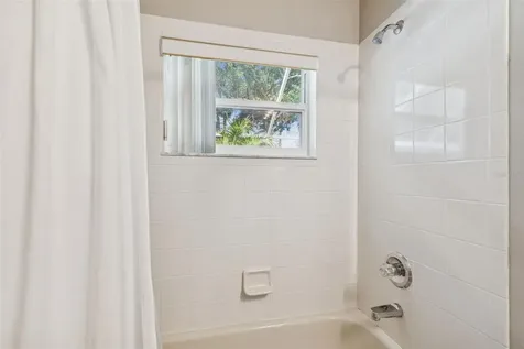 10122 Whisper Pointe Drive Tampa FL 33647